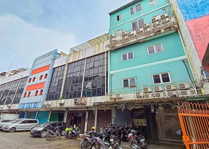 Guest House 88 Redpartner Jakarta